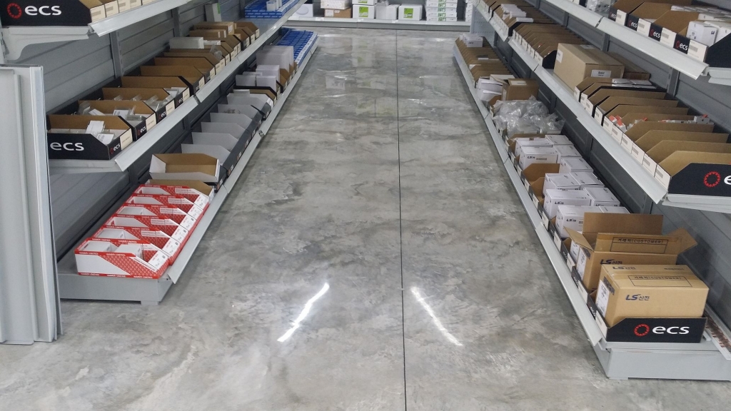 Industrial Concrete Floor Coatings